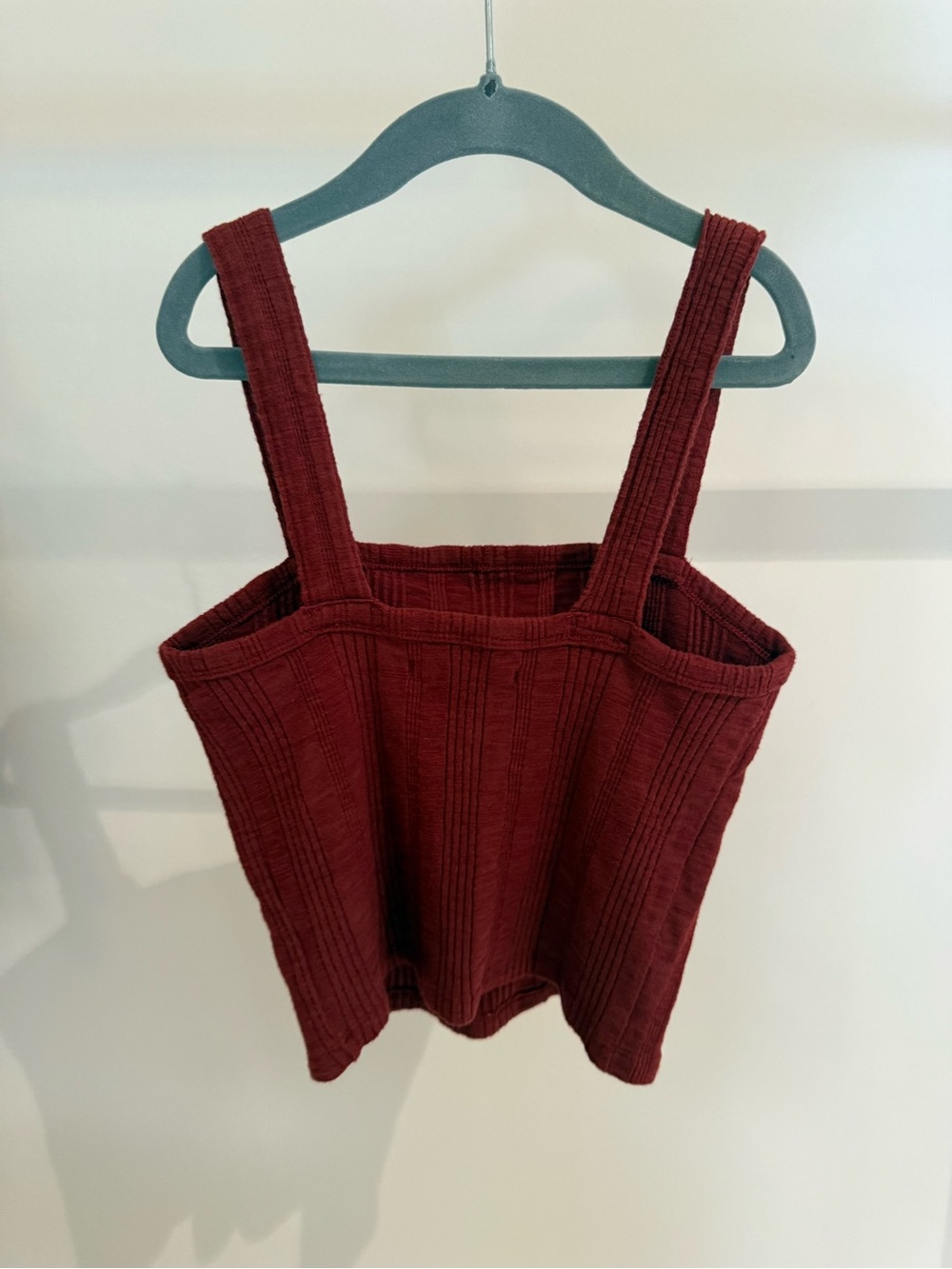 American Eagle Ribbed Tank Top - Picture 2 of 2